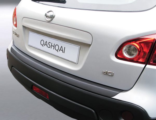 Takapuskurin kolhusuoja Nissan Qashqai 2/2007-2013