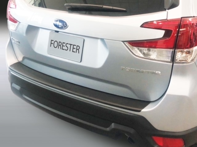 Takapuskurin kolhusuoja Subaru Forester 3/2020-