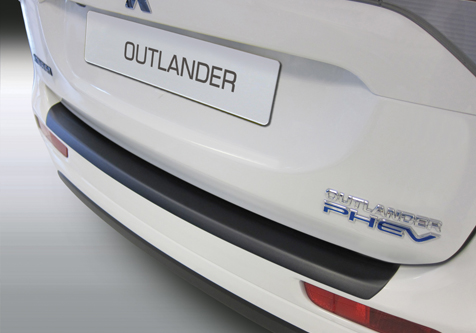 Takapuskurin kolhusuoja Mitsubishi Outlander 9/2012-9/2015