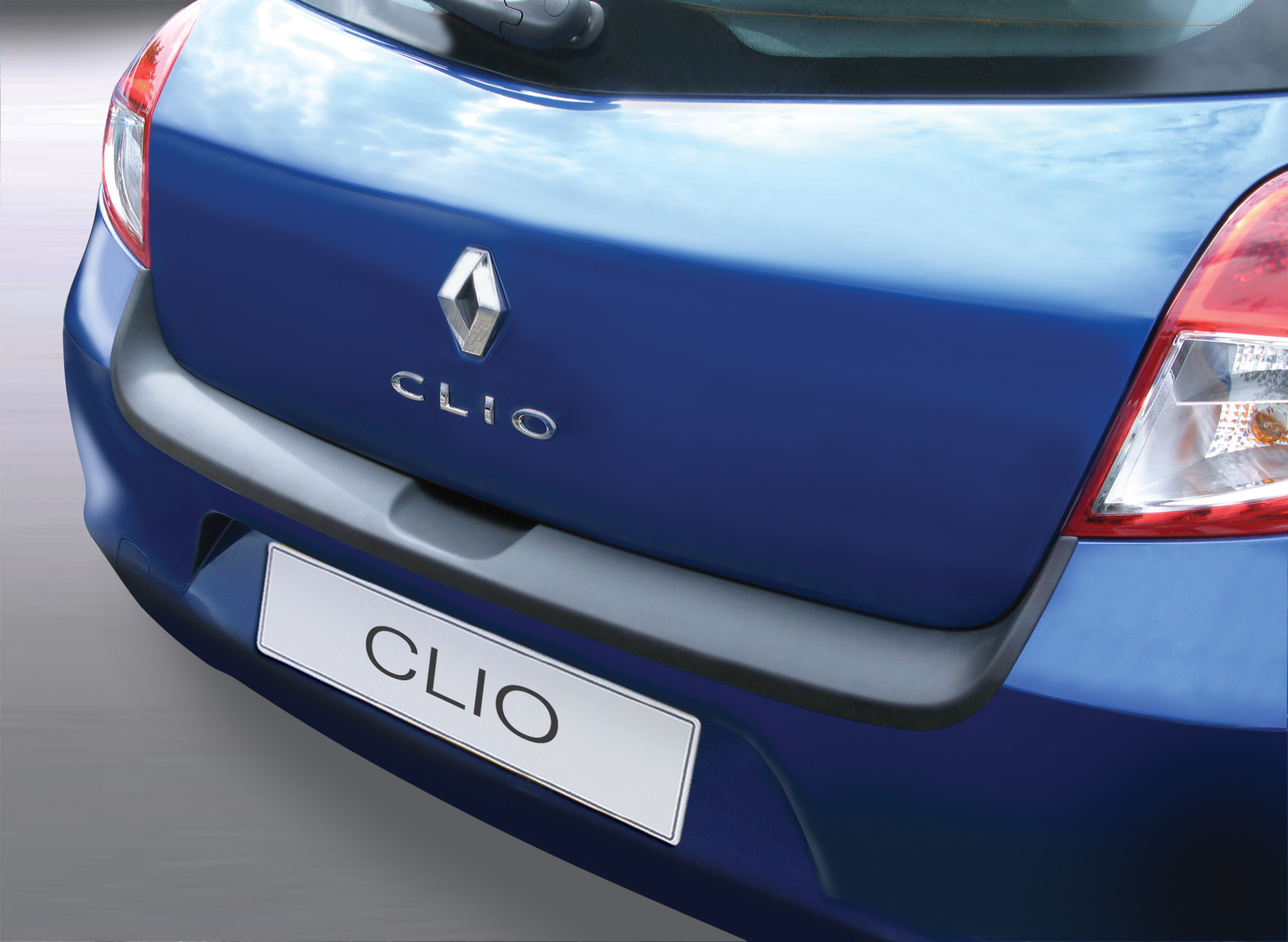 Takapuskurin kolhusuoja Renault Clio 3/5d 5/2009-10/2012