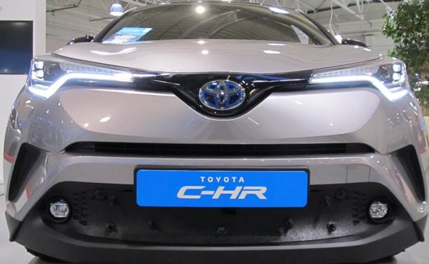 Maskisuoja Toyota C-HR 2017-2019