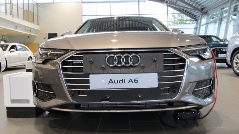 Maskisuoja Audi A6 2019-