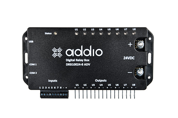 Ohjelmoitava digitaalinen releyksikk� 100A, 24V, 8 l�ht��