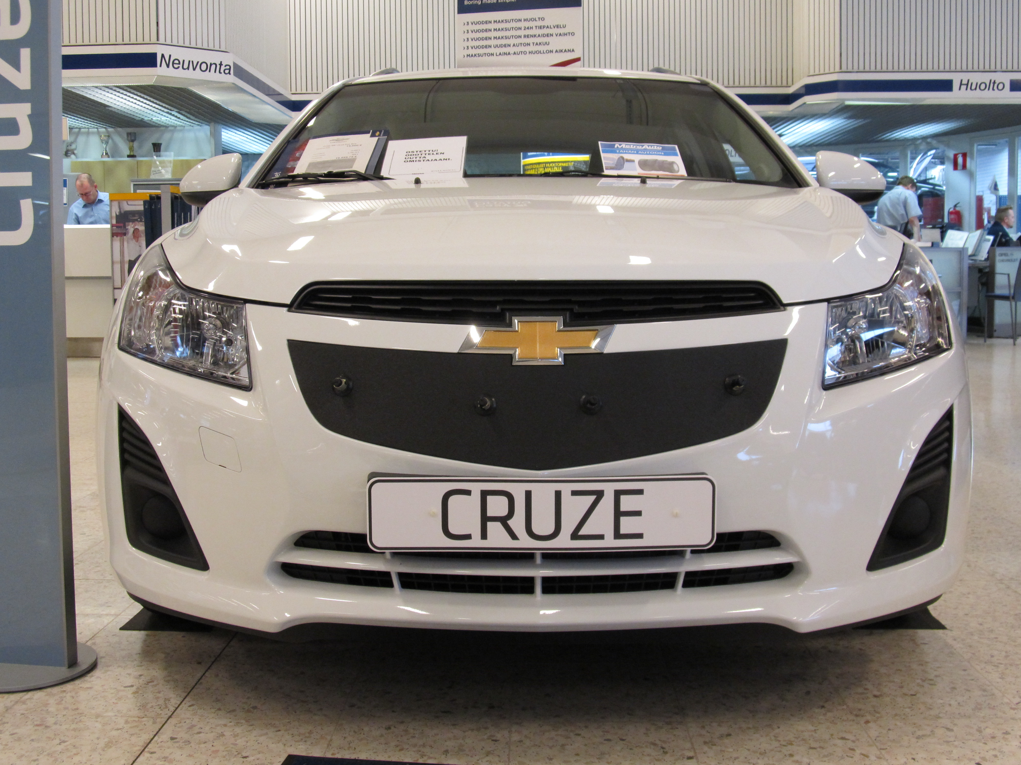 Maskisuoja Chevrolet Cruze SW 2012-2014