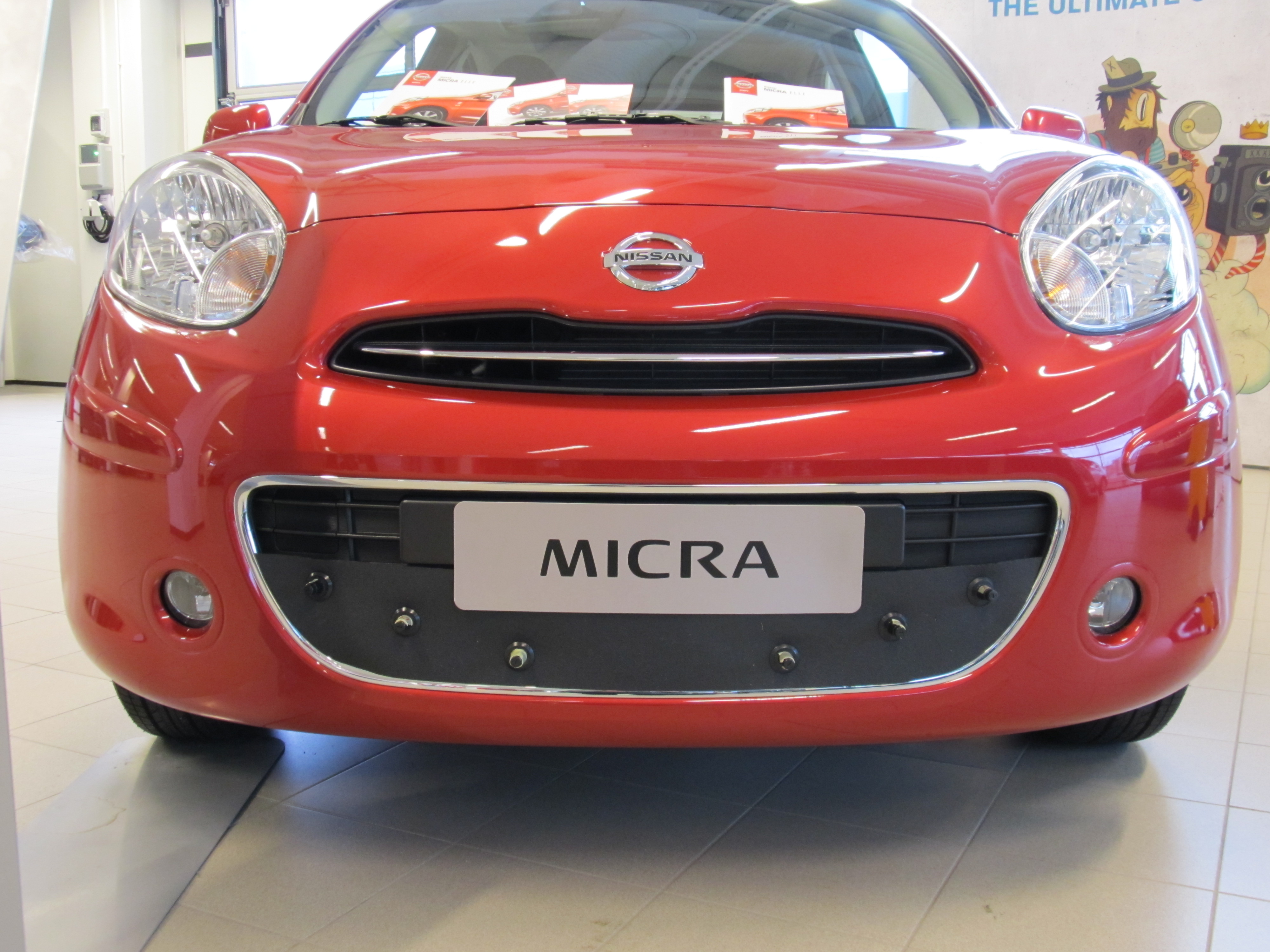 Maskisuoja Nissan Micra 2012-