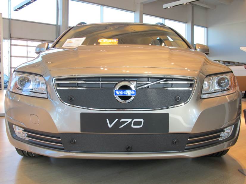 Maskisuoja Volvo V70 2014-