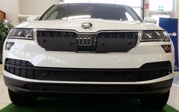 Maskisuoja Skoda Karoq 2018-2022