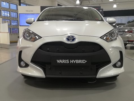 Maskisuoja Toyota Yaris 2020-