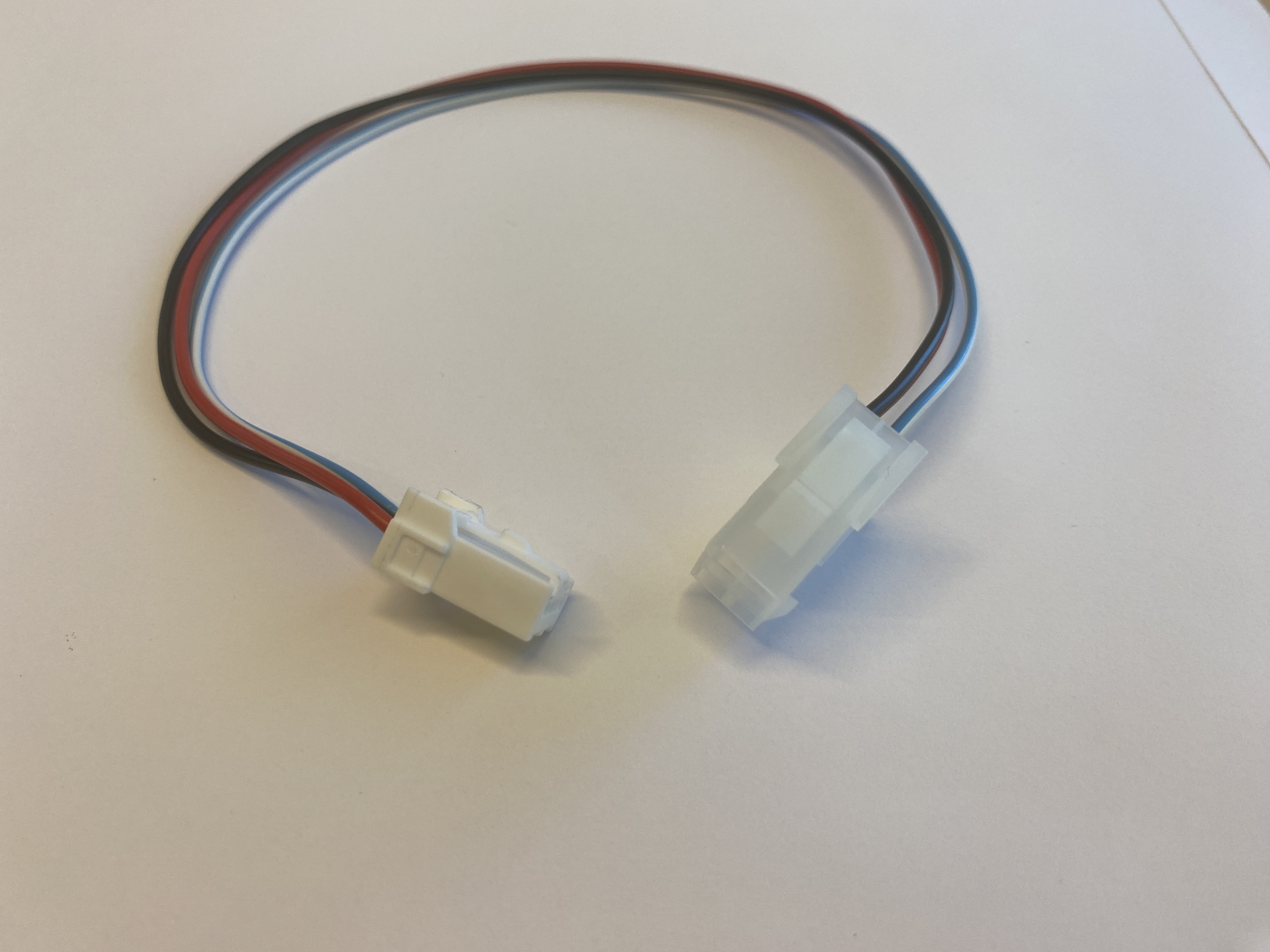 Drger IL 7500 DVI Volvo EX30 adapterikaapeli