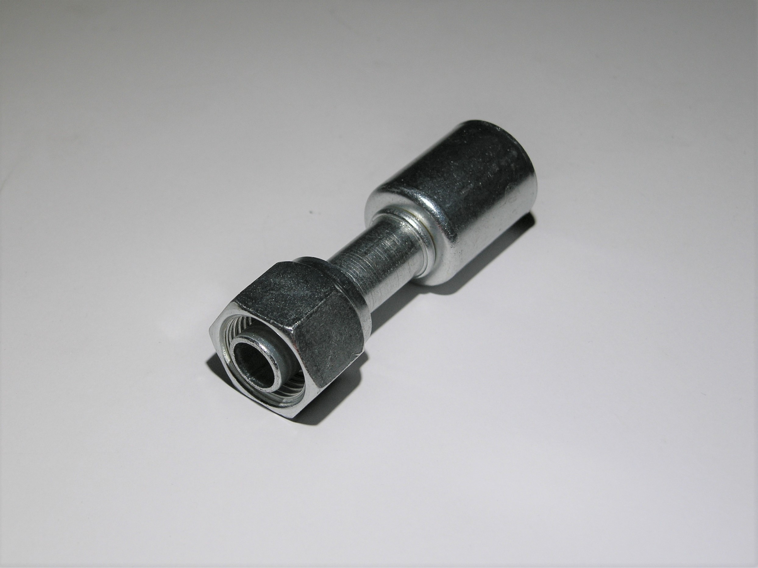 Liitin 7/8-180-10 ters