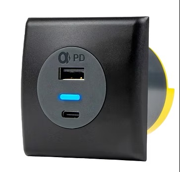 USB-A+C laturi 12/24V 60W 3A